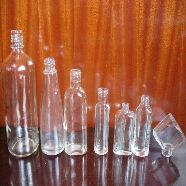 ഉയർന്ന വേഗതയുള്ള മികച്ച വില SUS304 ഇക്കോണമി ഓട്ടോമാറ്റിക് സെൽഫ് പശ സ്റ്റിക്കർ വിയൽ ലേബലിംഗ് മെഷീൻ