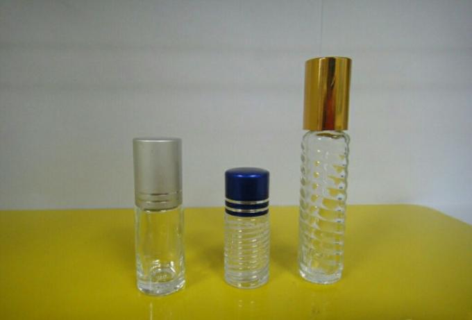 സ്വയം പശ സ്റ്റിക്കറിനായി ഓട്ടോമാറ്റിക് സ്മോൾ റ ound ണ്ട് ബോട്ടിൽ തിരശ്ചീന വിയൽ ലേബലിംഗ് മെഷീൻ