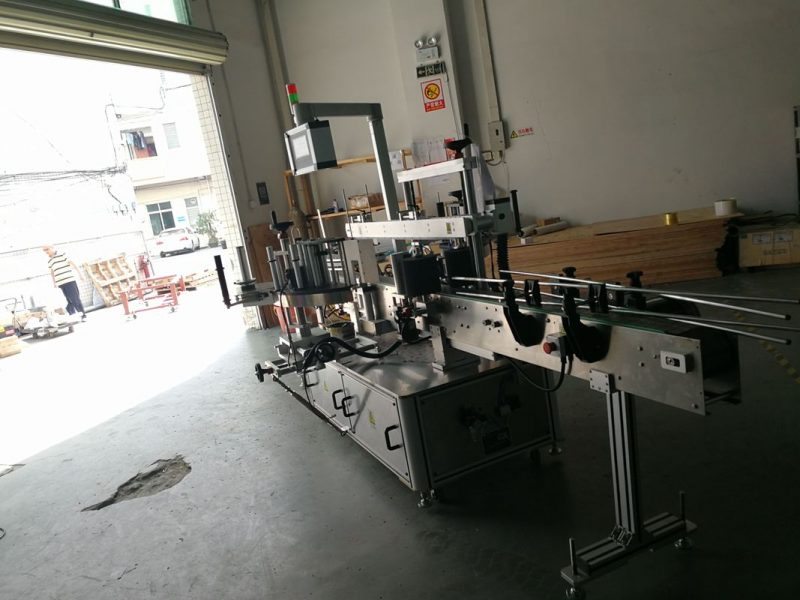 ചൈന ഇരട്ട-മുഖം റ ound ണ്ട് ബോട്ടിൽ സ്റ്റിക്കർ ലേബലിംഗ് മെഷീൻ, ലേബൽ വീതി 190 എംഎം വിതരണക്കാരൻ